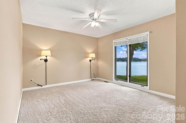 9109 Clement Circle, Terrell, NC 28682