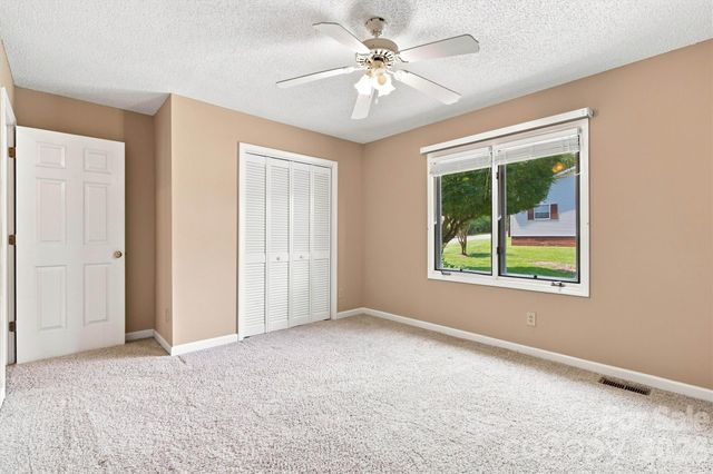 9109 Clement Circle, Terrell, NC 28682