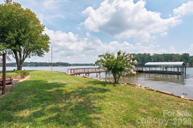 9109 Clement Circle, Terrell, NC 28682