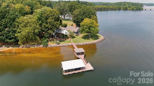 9109 Clement Circle, Terrell, NC 28682