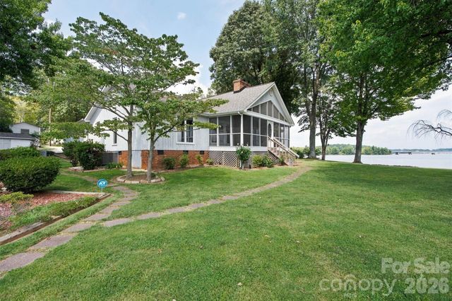 9109 Clement Circle, Terrell, NC 28682