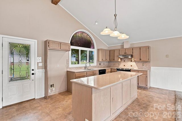 9109 Clement Circle, Terrell, NC 28682