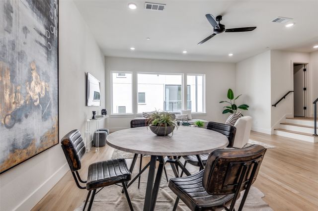 2908 Hawthorne Avenue 104, Dallas, TX 75219