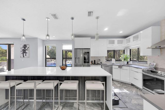 3541 Carlton Lane, Davie, FL 33330