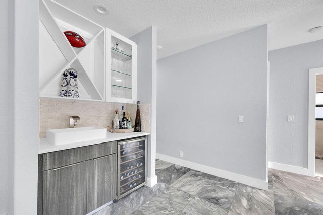 3541 Carlton Lane, Davie, FL 33330