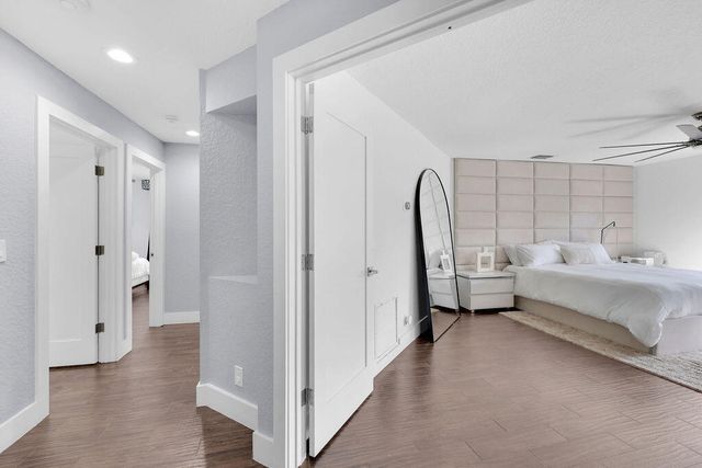 3541 Carlton Lane, Davie, FL 33330