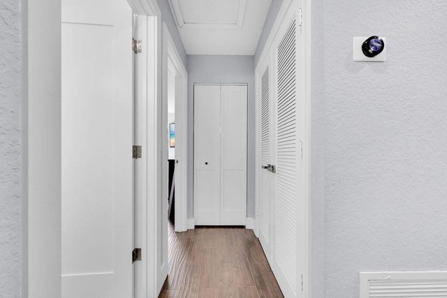 3541 Carlton Lane, Davie, FL 33330