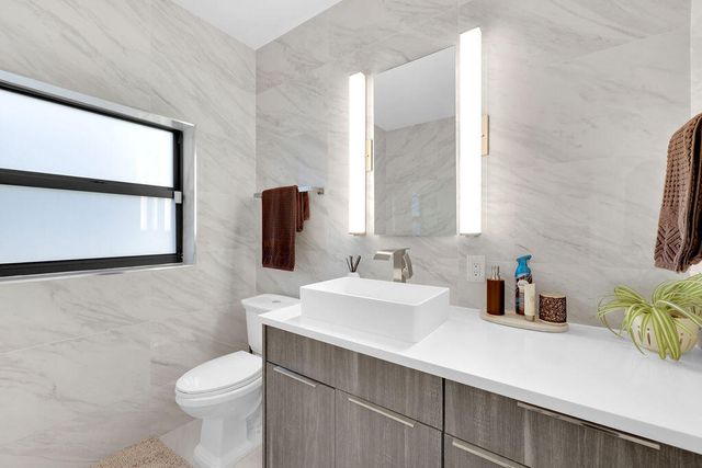 3541 Carlton Lane, Davie, FL 33330