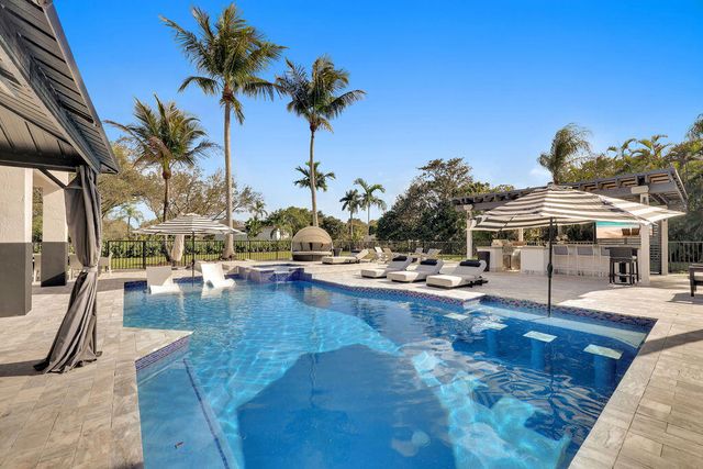 3541 Carlton Lane, Davie, FL 33330