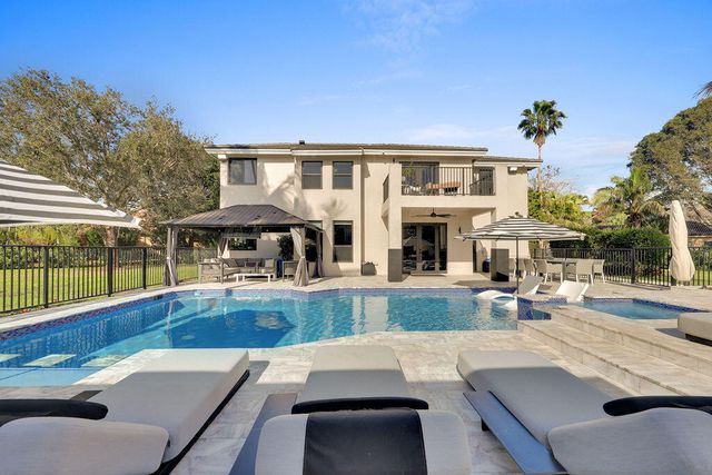 3541 Carlton Lane, Davie, FL 33330