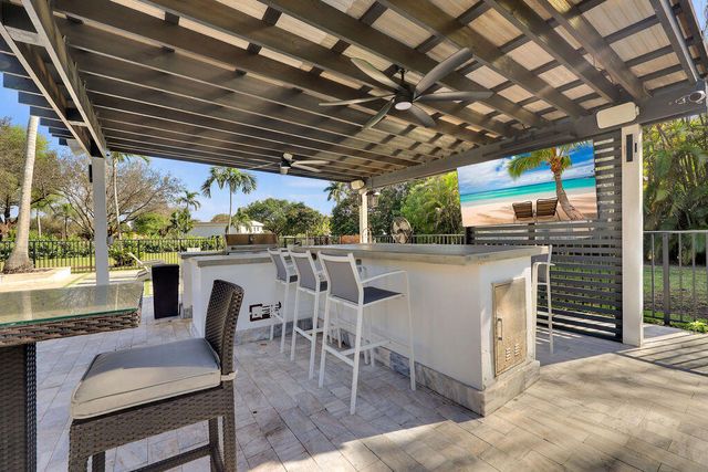 3541 Carlton Lane, Davie, FL 33330