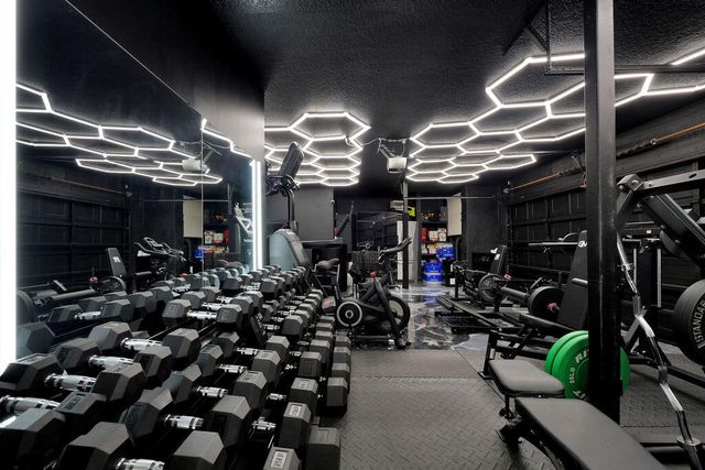 3541 Carlton Lane, Davie, FL 33330