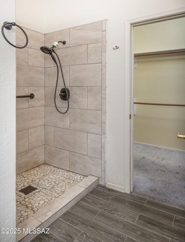 8941 N Willeta Drive, Tucson, AZ 85743