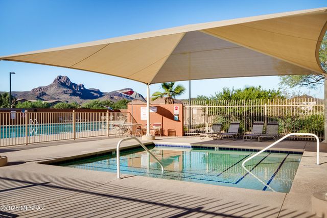 8941 N Willeta Drive, Tucson, AZ 85743