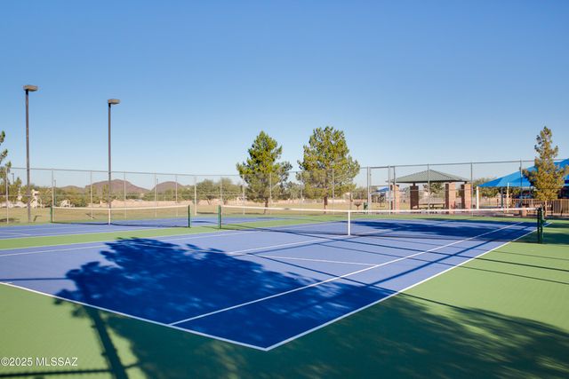 8941 N Willeta Drive, Tucson, AZ 85743