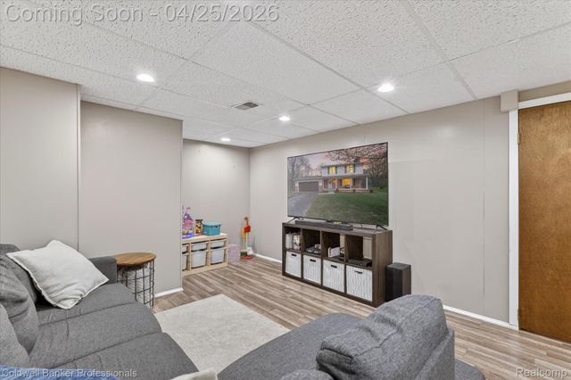 8303 Belle Bluff Drive, Grand Blanc Charter Township, MI 48439
