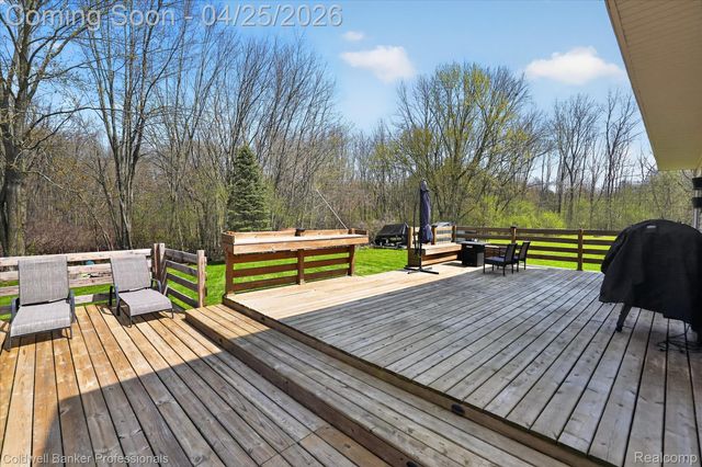 8303 Belle Bluff Drive, Grand Blanc Charter Township, MI 48439