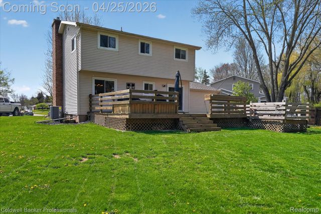 8303 Belle Bluff Drive, Grand Blanc Charter Township, MI 48439