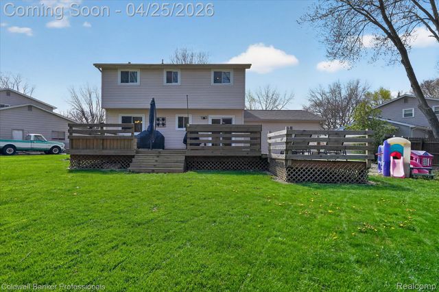 8303 Belle Bluff Drive, Grand Blanc Charter Township, MI 48439