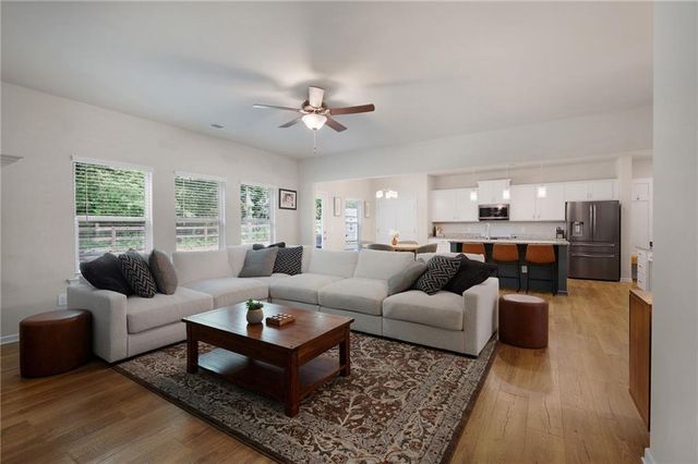 63 Woody Way NW, Adairsville, GA 30103
