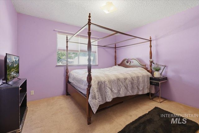 8734 Austin, Garden City, ID 83714