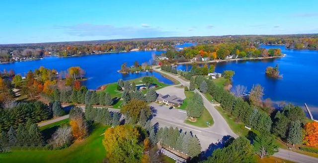 6754 Club House Drive, Stanwood, MI 49346