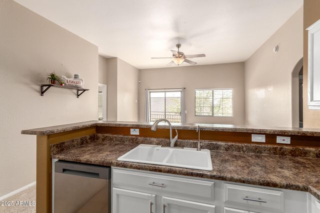 16620 S 48TH Street 70, Phoenix, AZ 85048