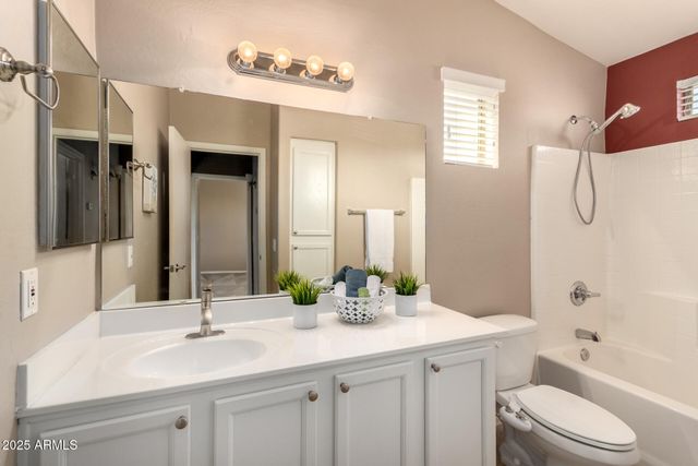 16620 S 48TH Street 70, Phoenix, AZ 85048