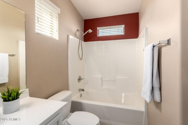 16620 S 48TH Street 70, Phoenix, AZ 85048