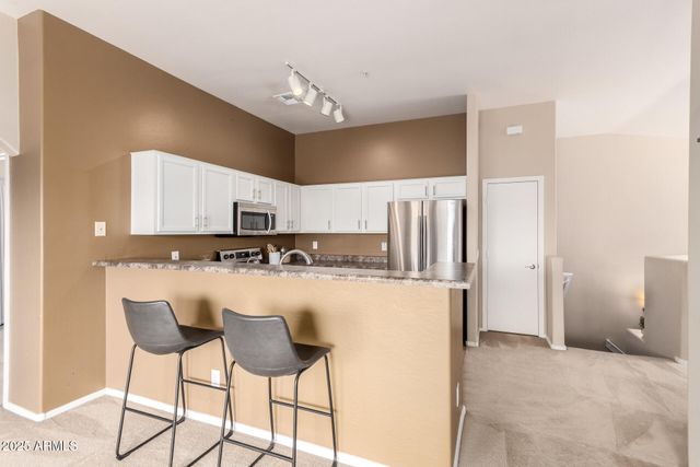 16620 S 48TH Street 70, Phoenix, AZ 85048