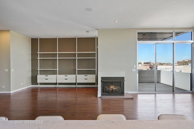 1750 N Clybourn Avenue 402, Chicago, IL 60614