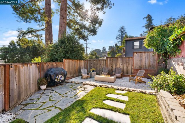 3649 Shone Ave, Oakland, CA 94605