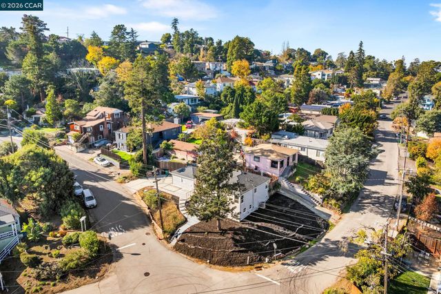 3649 Shone Ave, Oakland, CA 94605