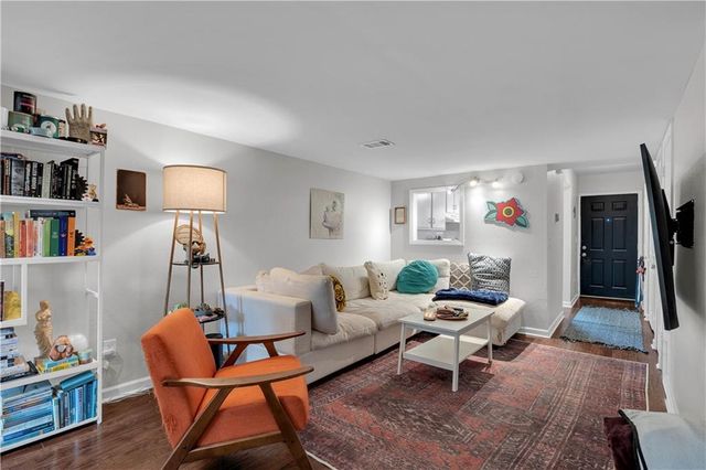 1722 Wynndowne Trail SE, Smyrna, GA 30080