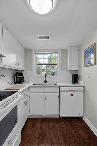 1722 Wynndowne Trail SE, Smyrna, GA 30080