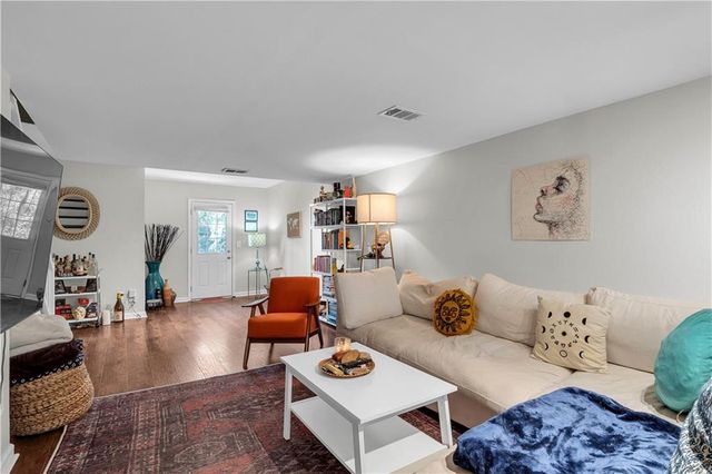 1722 Wynndowne Trail SE, Smyrna, GA 30080