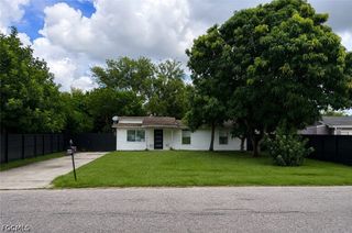 480 Valley DR, Lehigh Acres, FL 33936
