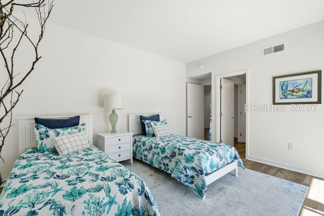 2 Shelter Cove Ln Apt 242, Hilton Head Island, SC 29928