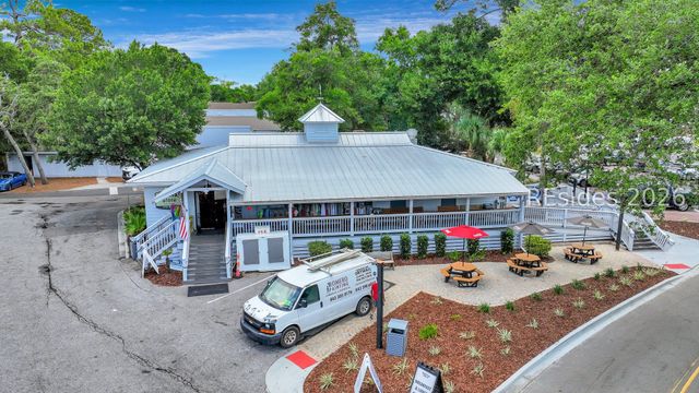 2 Shelter Cove Ln Apt 242, Hilton Head Island, SC 29928
