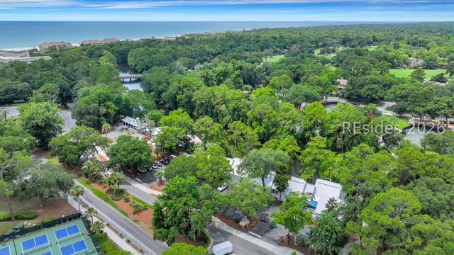 2 Shelter Cove Ln Apt 242, Hilton Head Island, SC 29928