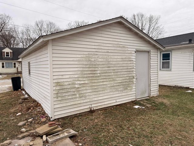 5417 10th Avenue, Moline, IL 61265