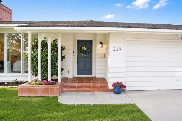 239 Oak Street, Salinas, CA 93901