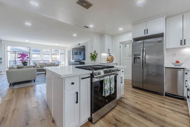 239 Oak Street, Salinas, CA 93901