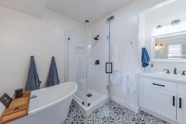 239 Oak Street, Salinas, CA 93901