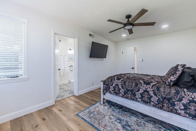 239 Oak Street, Salinas, CA 93901