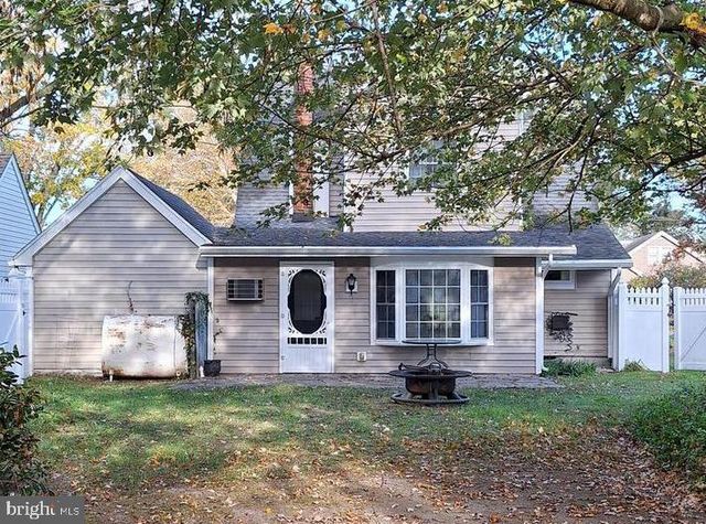 231 W PINE ST, Georgetown, DE 19947