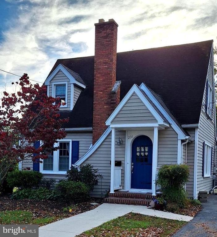 231 W PINE ST, Georgetown, DE 19947