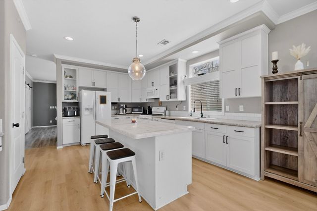 1805 Desert Vista Drive, Espanola, NM 87532