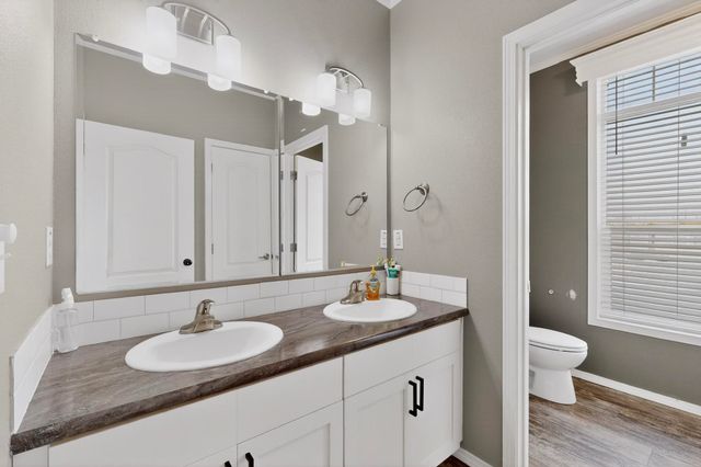 1805 Desert Vista Drive, Espanola, NM 87532