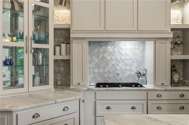 14645 S Caenen Lane, Olathe, KS 66062